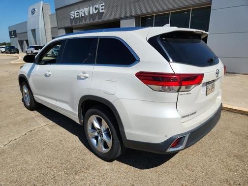 2017 Toyota Highlander Limited
