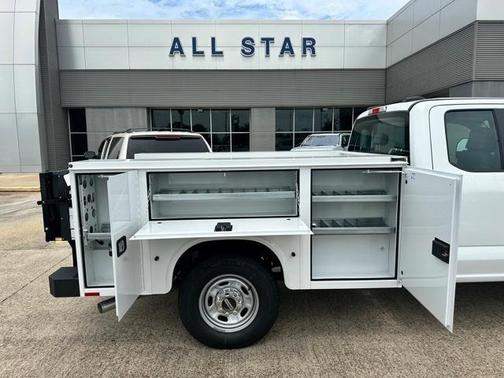 2025 Ford F-250 XL