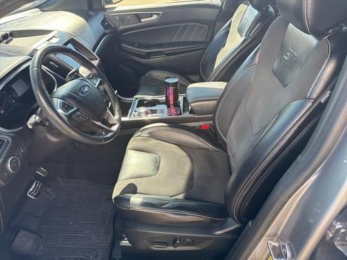 2020 Ford Edge ST