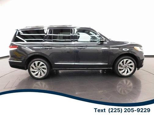 2023 Lincoln Navigator Reserve