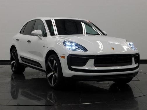 2024 Porsche Macan Base