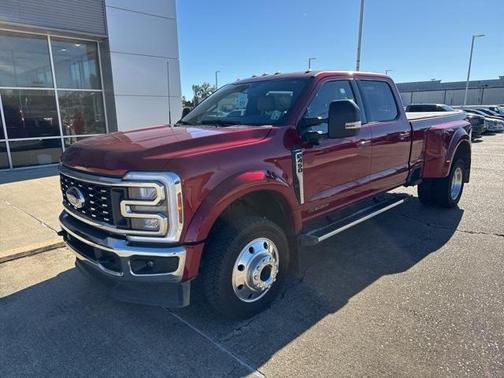 2025 Ford F-450 Lariat