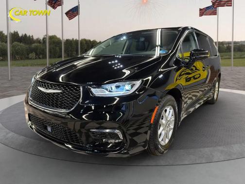 Black 2024 Chrysler Pacifica Touring L
