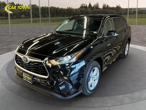 2021 Toyota Highlander Hybrid LE