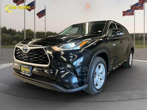 2021 Toyota Highlander Hybrid LE