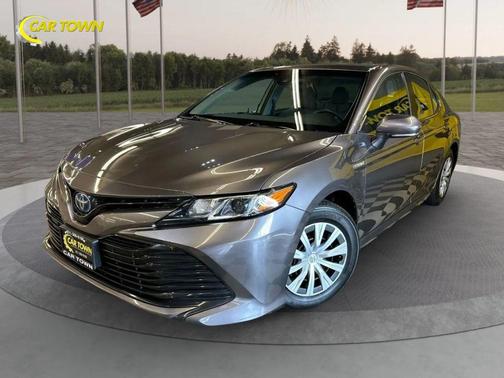 2020 Toyota Camry LE