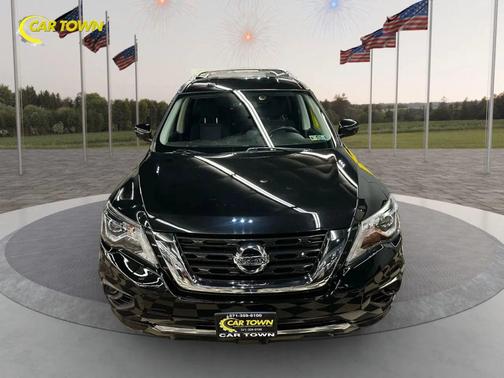 2018 Nissan Pathfinder S