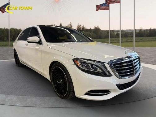 White 2017 Mercedes-Benz S-Class 4MATIC