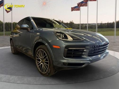 Biscay Blue Metallic 2019 Porsche Cayenne S