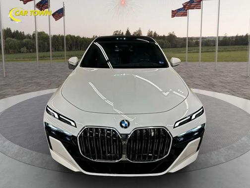 2024 BMW 740 740i Sedan 4D