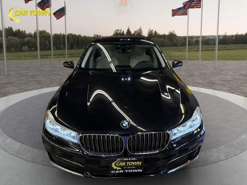 2018 BMW 750 i xDrive