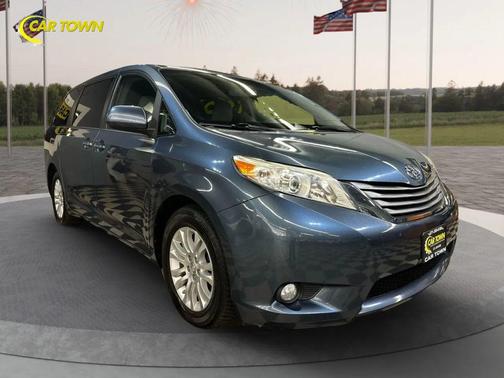 2016 Toyota Sienna XLE Premium