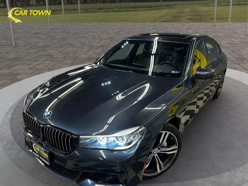 2019 BMW 740 740i Sedan 4D