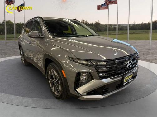 Gray 2025 Hyundai TUCSON SEL