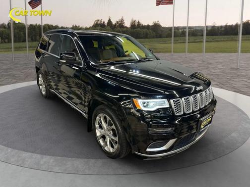 2017 Jeep Grand Cherokee Summit