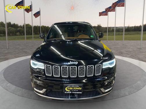 2017 Jeep Grand Cherokee Summit