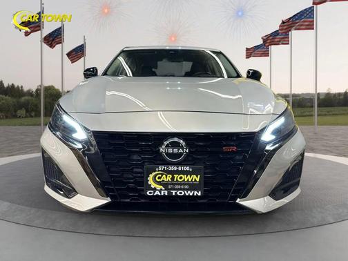 2024 Nissan Altima SR FWD