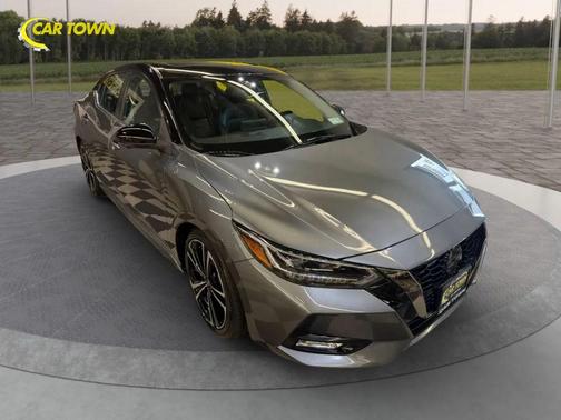 Gray 2021 Nissan Sentra SR