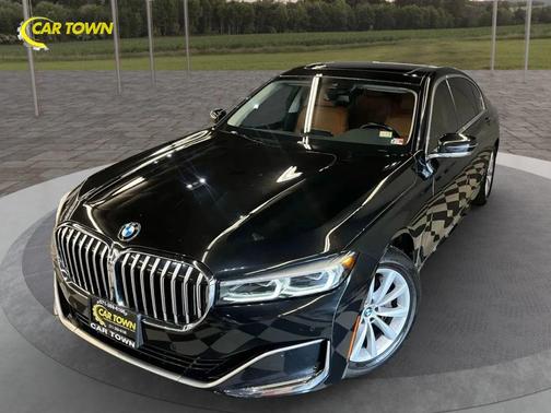 2021 BMW 740 i xDrive