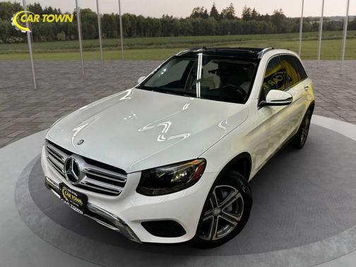 2017 Mercedes-Benz GLC 300 4MATIC