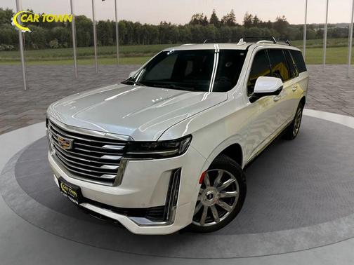 2022 Cadillac Escalade ESV Sport Platinum
