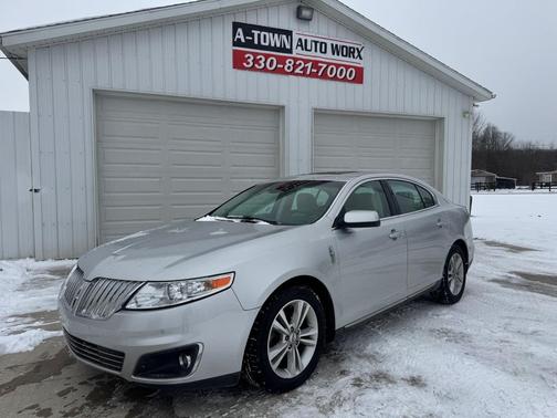 2010 Lincoln MKS Base