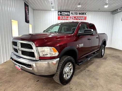 2017 RAM 2500 Tradesman Crew Cab 4x4 6'4' Box