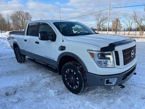2017 Nissan Titan XD PRO-4X