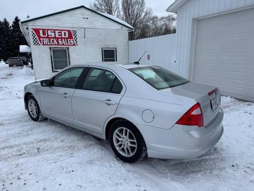 2012 Ford Fusion S