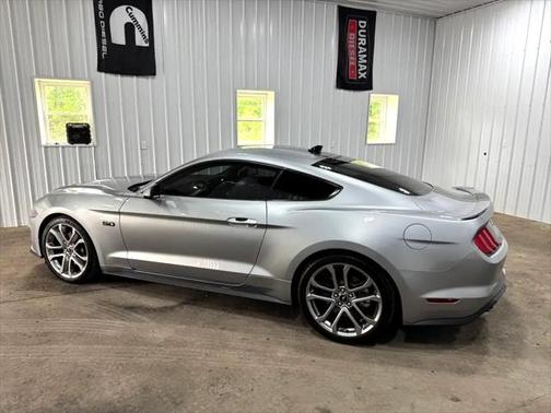 2021 Ford Mustang GT