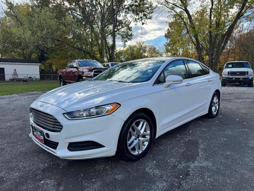 2014 Ford Fusion SE