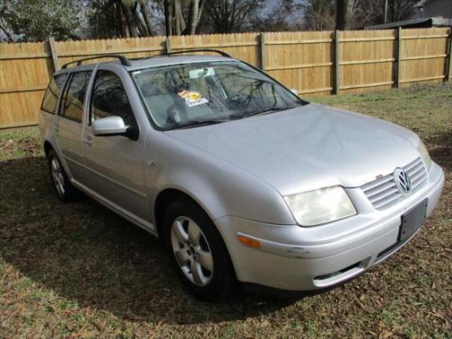 Photo 3 of 39 of 2004 Volkswagen Jetta GLS TDI