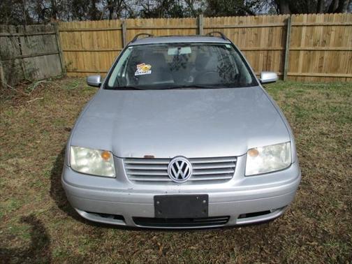 Photo 2 of 39 of 2004 Volkswagen Jetta GLS TDI
