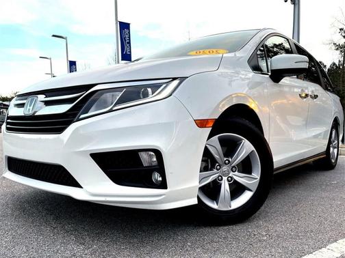Photo 3 of 37 of 2020 Honda Odyssey EX-L