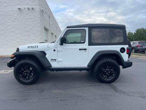 2022 Jeep Wrangler Sport S