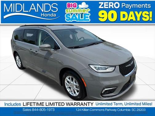 2022 Chrysler Pacifica Touring L