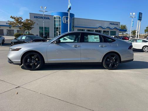 2025 Honda Accord Hybrid Base
