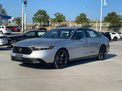 2025 Honda Accord Hybrid Base
