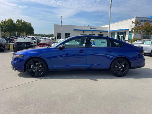 2025 Honda Accord Hybrid Base