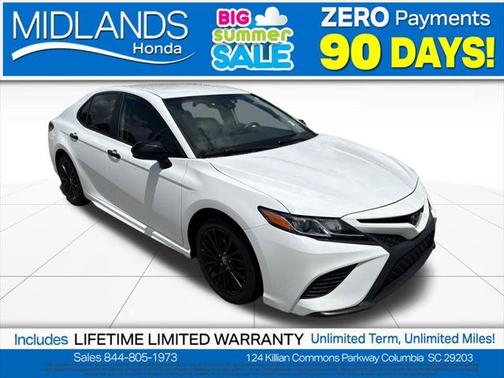 2020 Toyota Camry SE