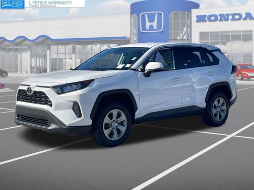 2022 Toyota RAV4 LE