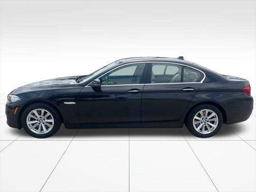 2016 BMW 528 528i