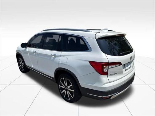 2022 Honda Pilot AWD Elite