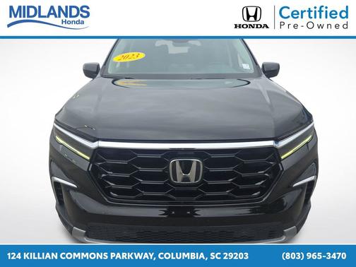 Crystal Black Pearl 2023 Honda Pilot