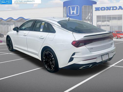 2024 Kia K5 GT-Line