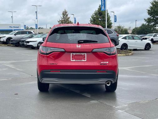 2026 Honda HR-V 2WD Sport