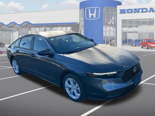 2025 Honda Accord LX 1.5T