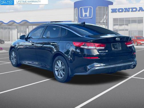 2019 Kia Optima LX