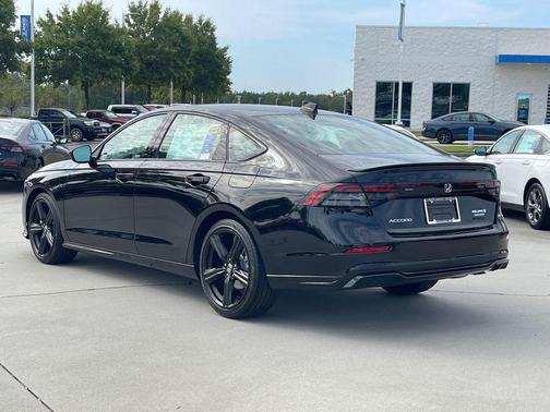 2025 Honda Accord Hybrid Base