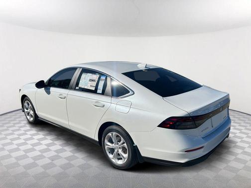 2025 Honda Accord LX 1.5T